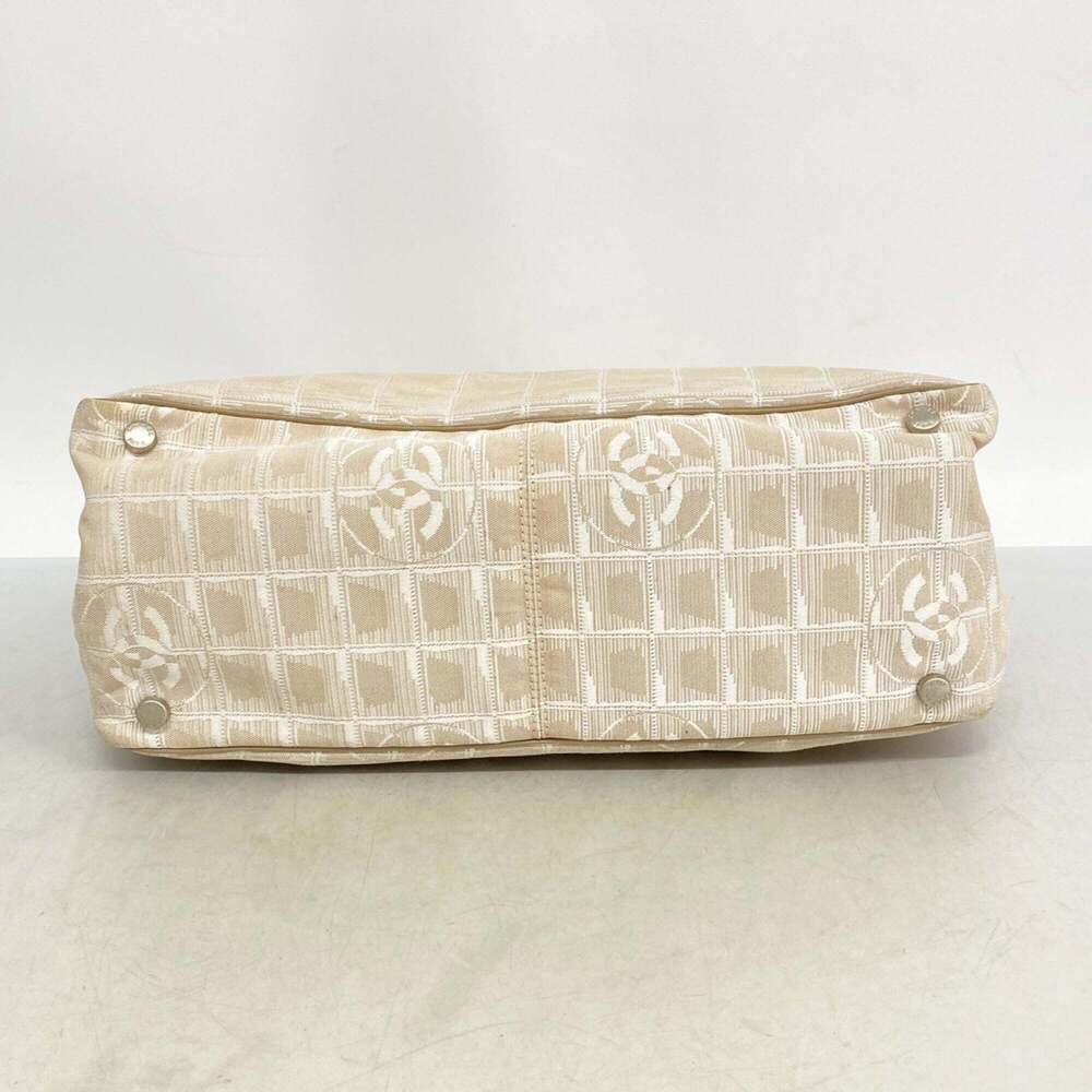 Chanel New Travel Nylon Tote Bag, Beige, Women's - Picture 3 of 12